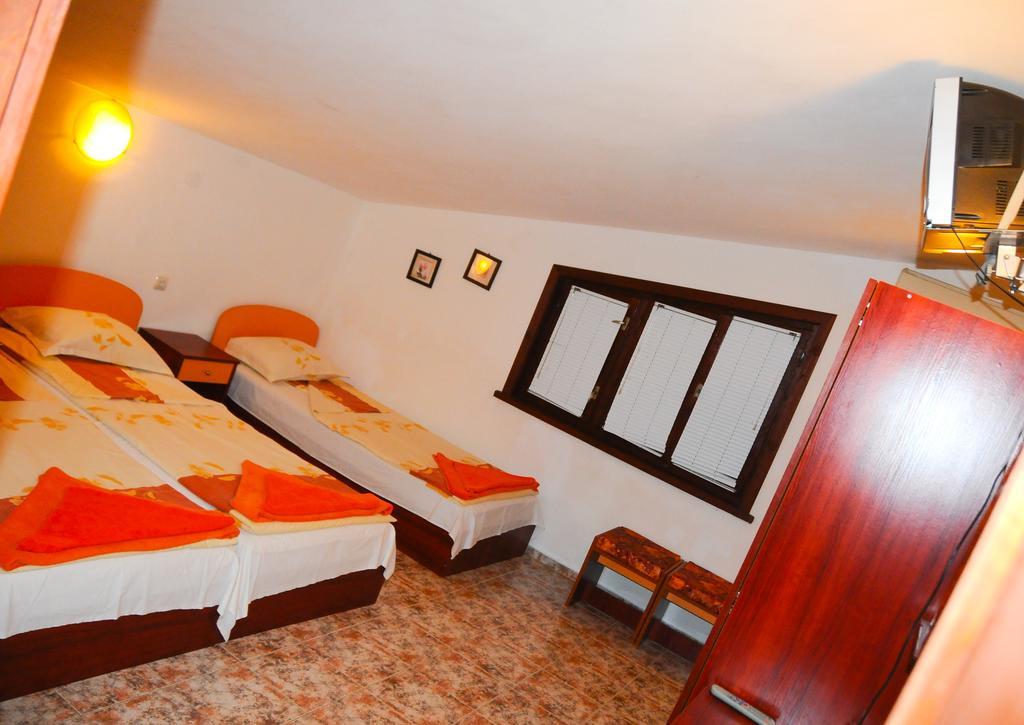 Villa Velika - Slavi Bagian luar foto